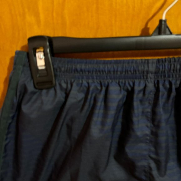 Nike Dri-Fit Athletic Running Shorts Black with Dark Blue Stripes Size Medium - Picture 3 of 12